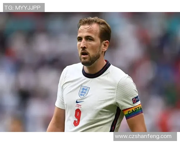 2023年现役前锋足球明星实力排名与风格解析