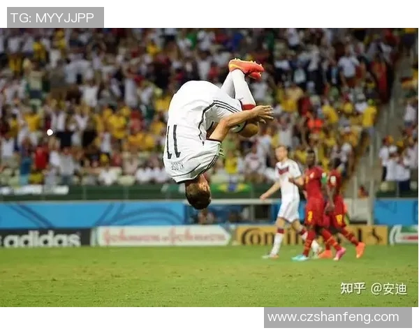 模仿足球明星庆祝动作的慢动作解析与技巧分享